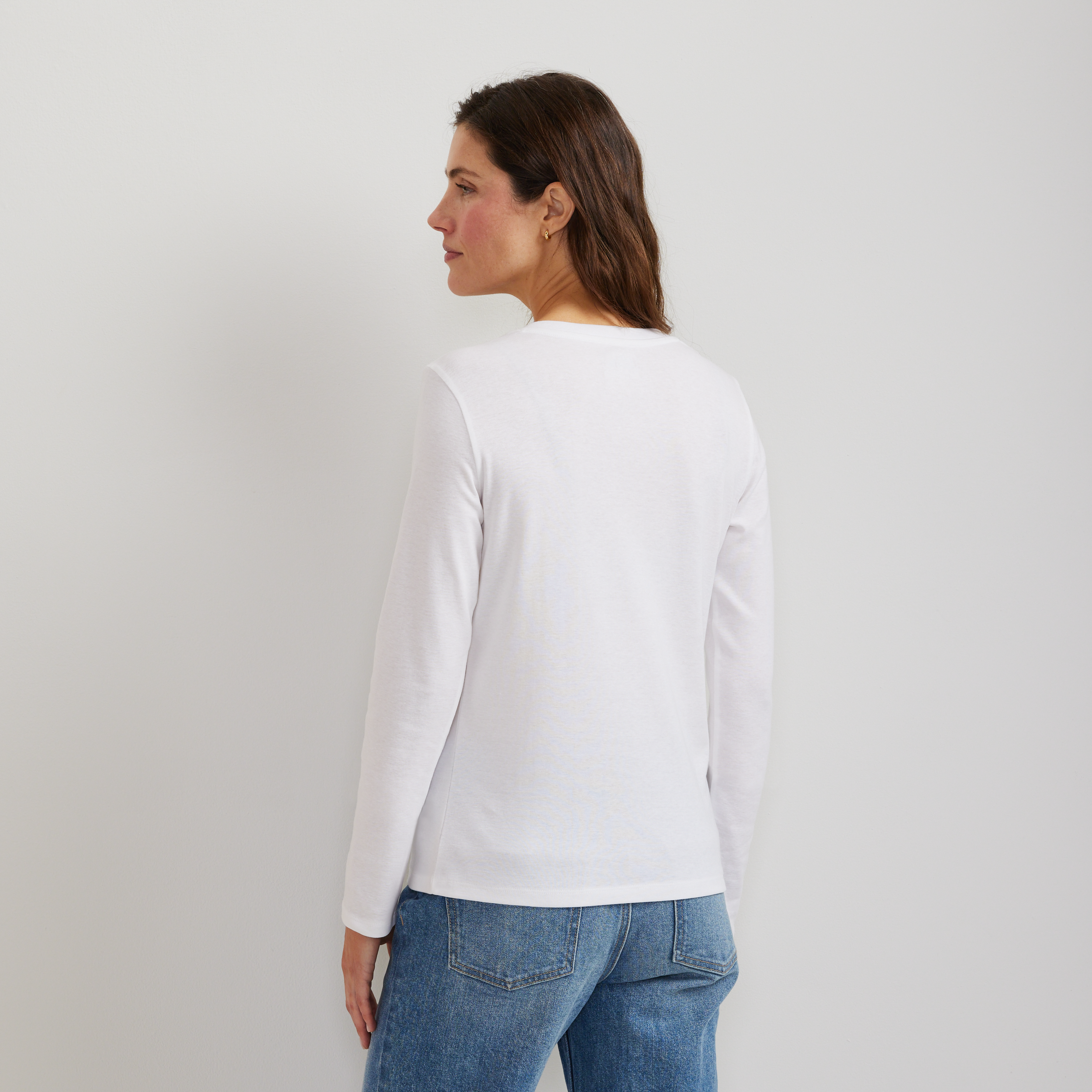 Women's Everyday Long-Sleeve V-Neck T-Shirt - Image 10