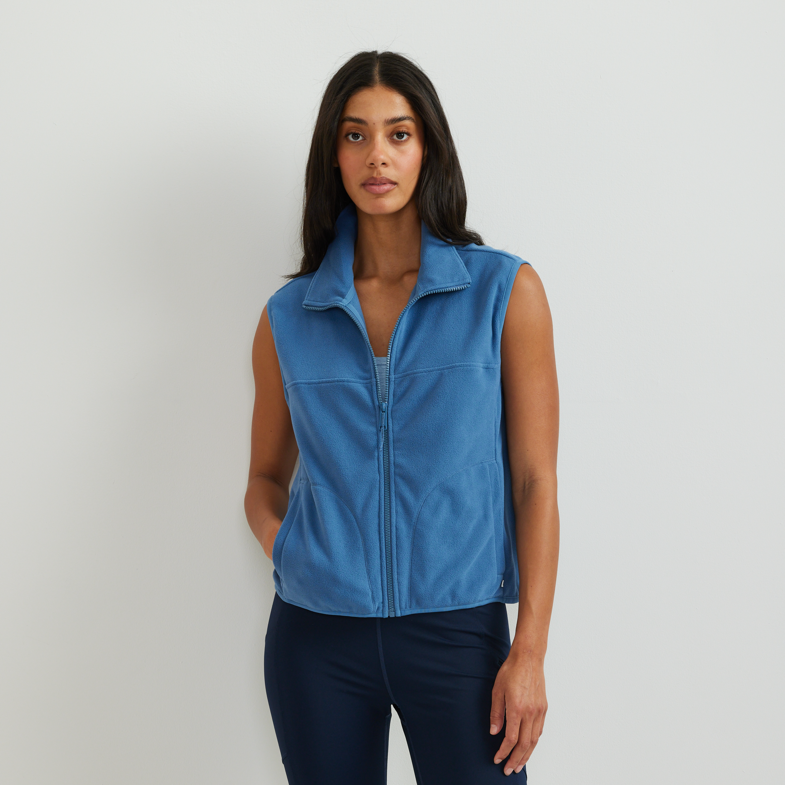Women's Quest 2.0 Vest - Image 3