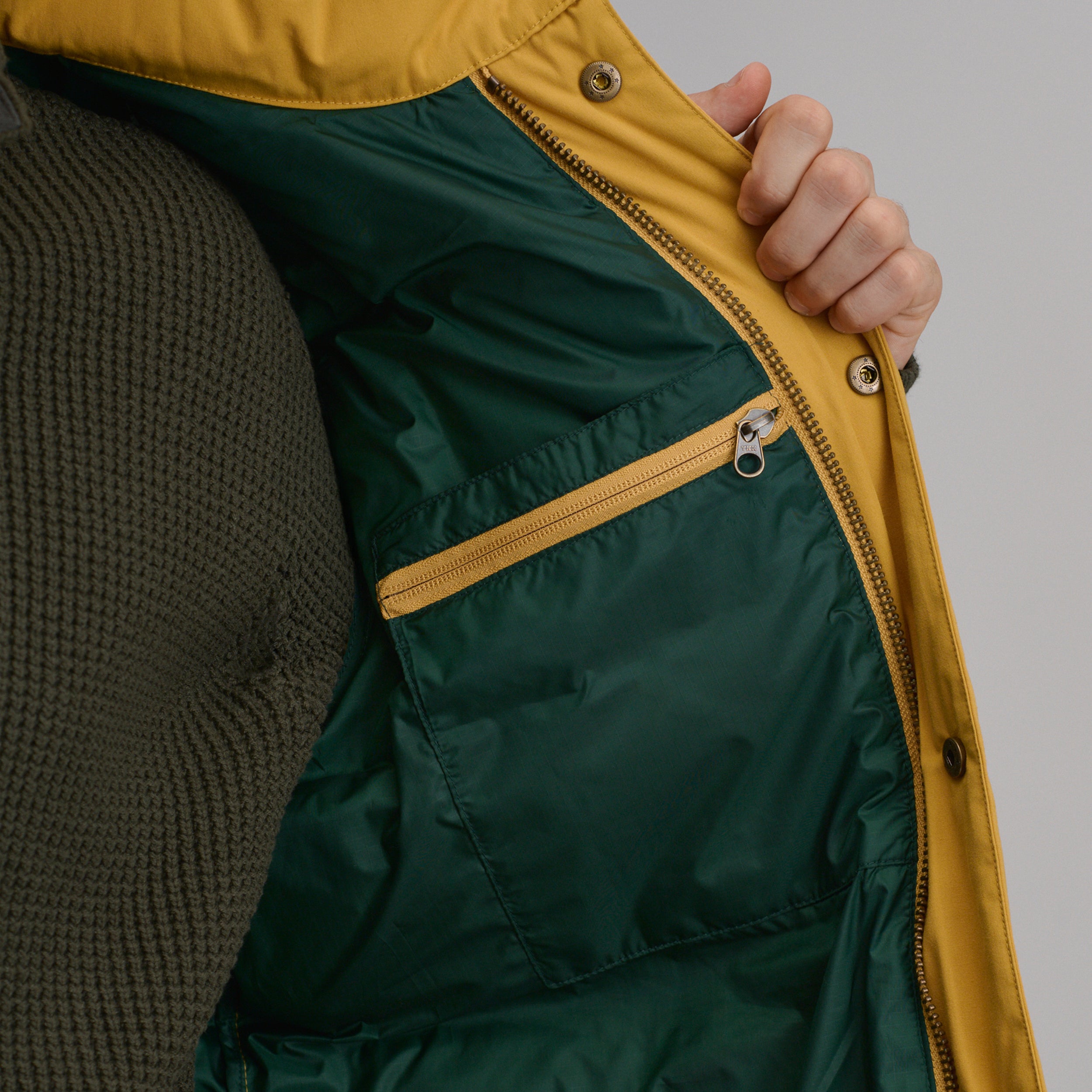 Men's Kara Koram Vest - Image 3