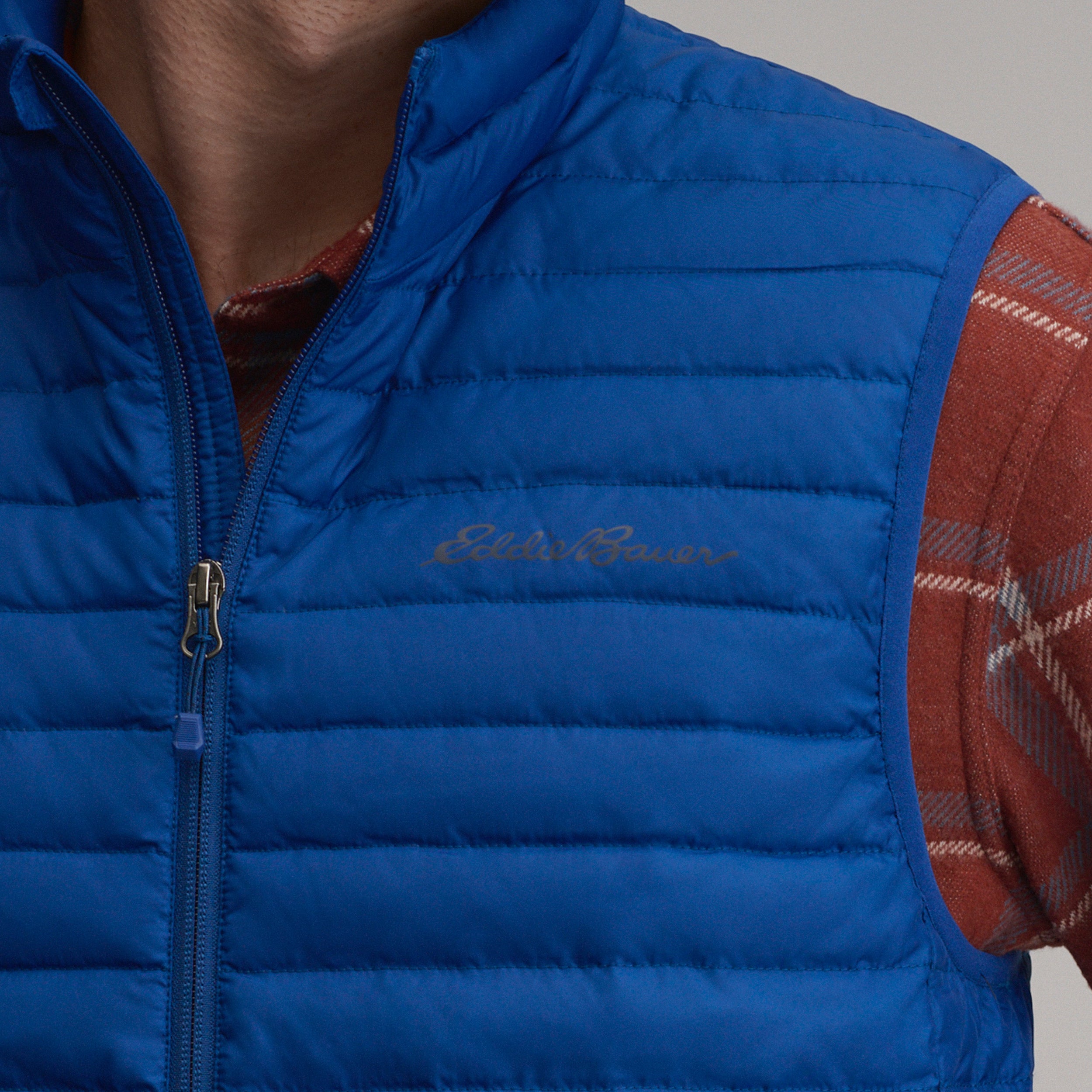 Men's Microlight Down Vest - Image 11
