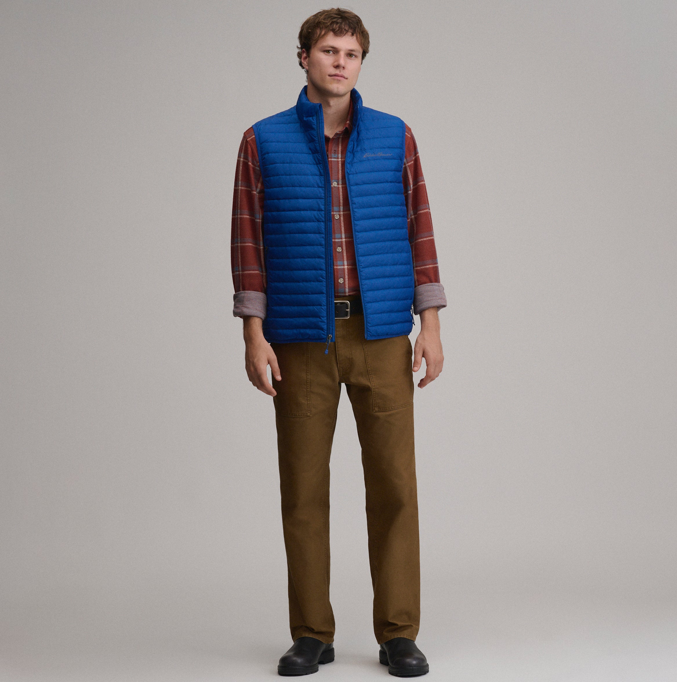 Men's Microlight Down Vest - Image 12