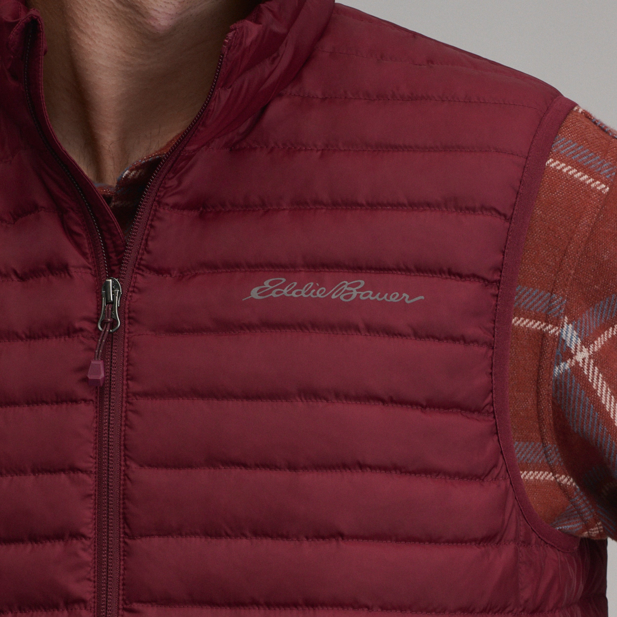 Men's Microlight Down Vest - Image 19