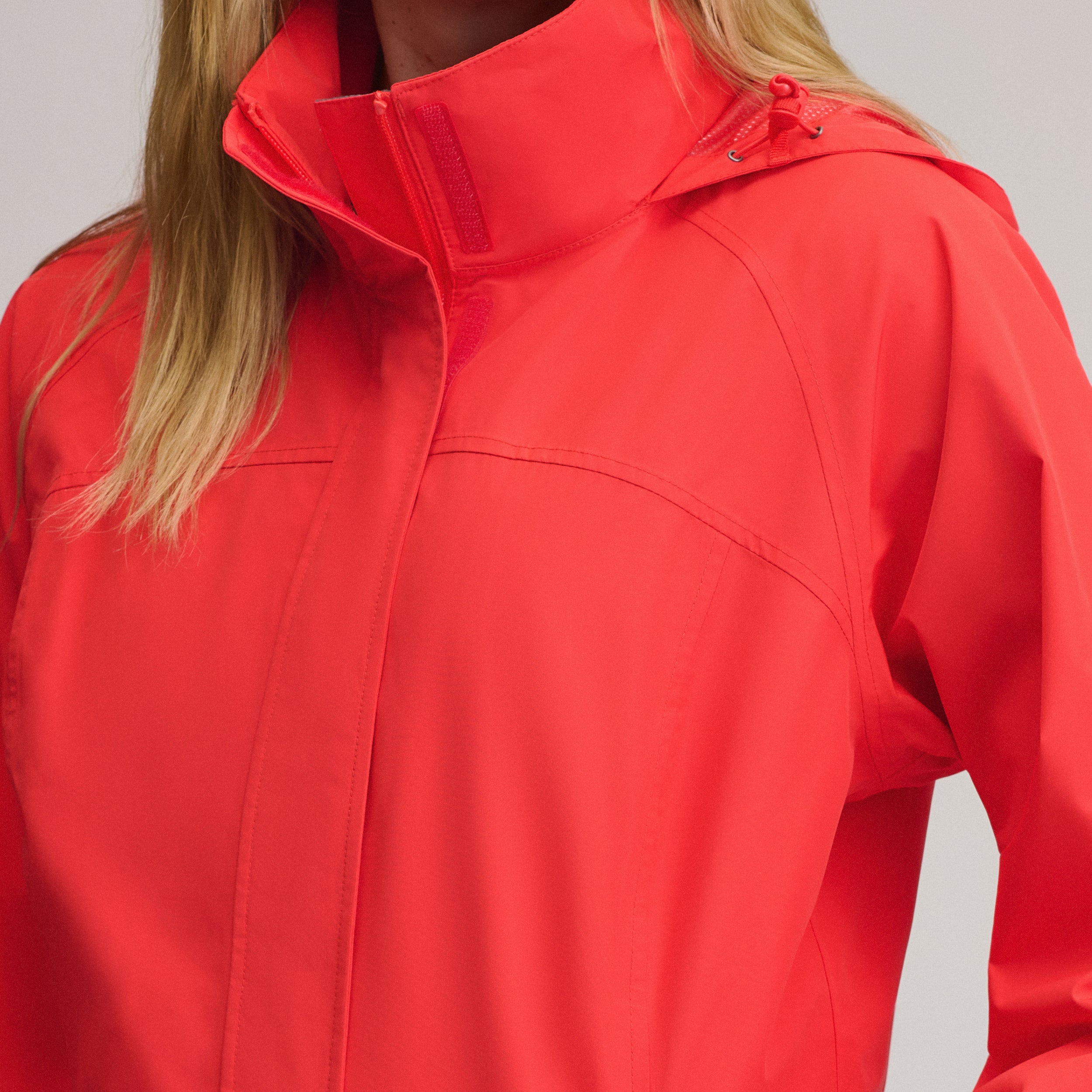 Women's Rainfoil® Waterproof Packable Hooded Rain Jacket - Image 5