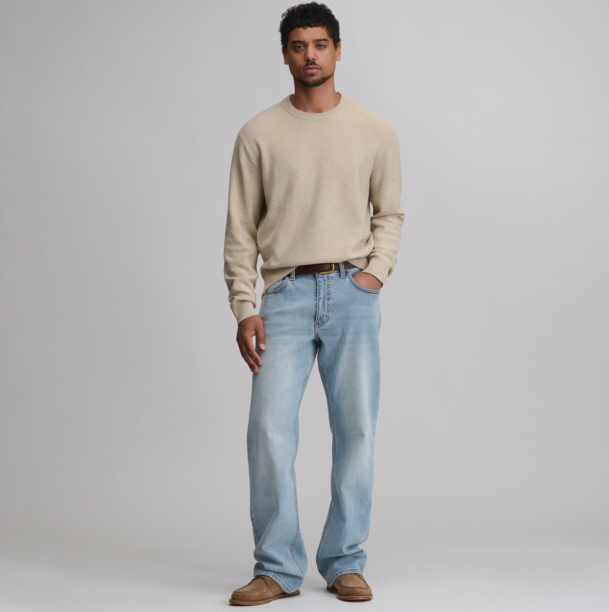 Men's Classic Crew Solid Sweater - Image 16
