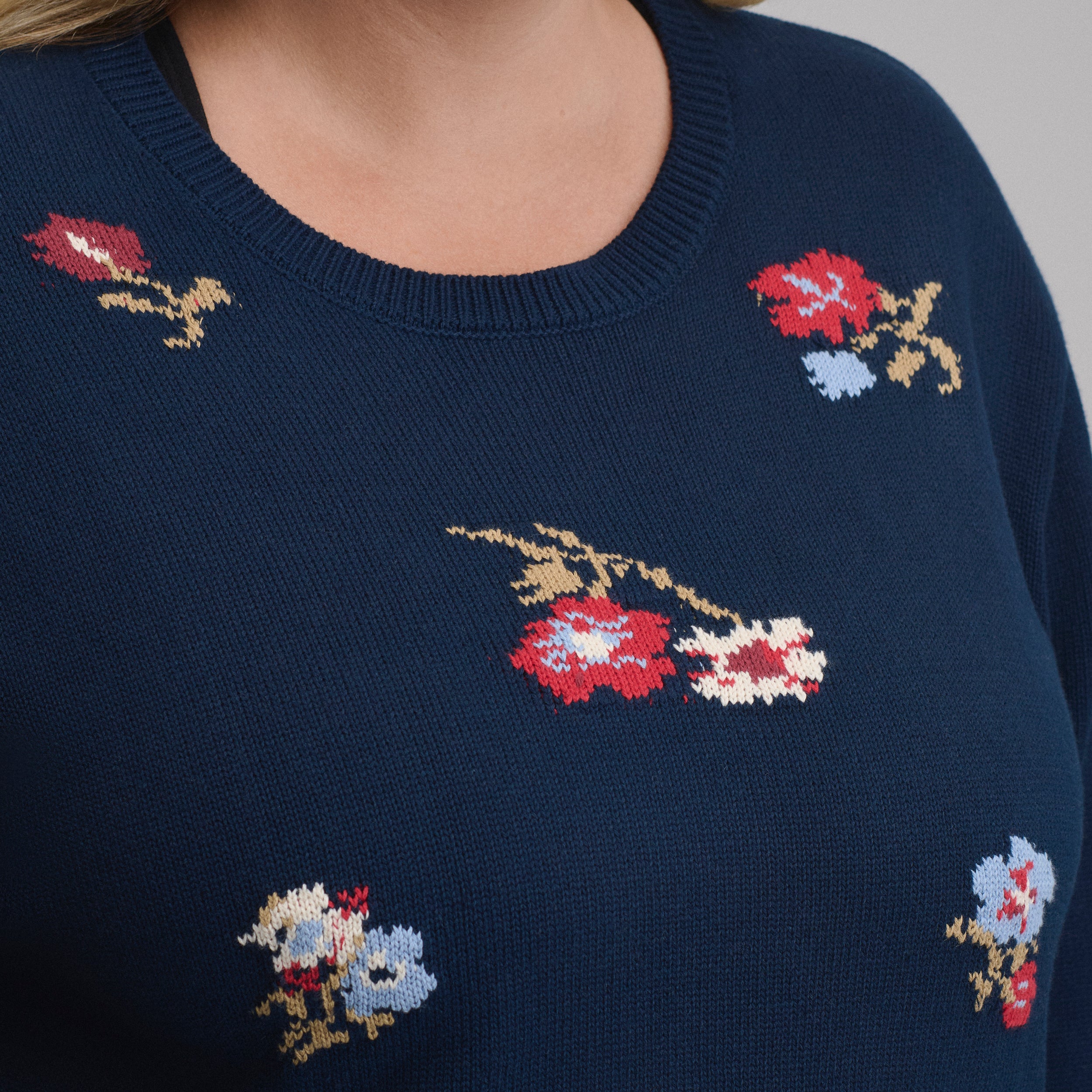 Women's Floral Crewneck Sweater - Image 3