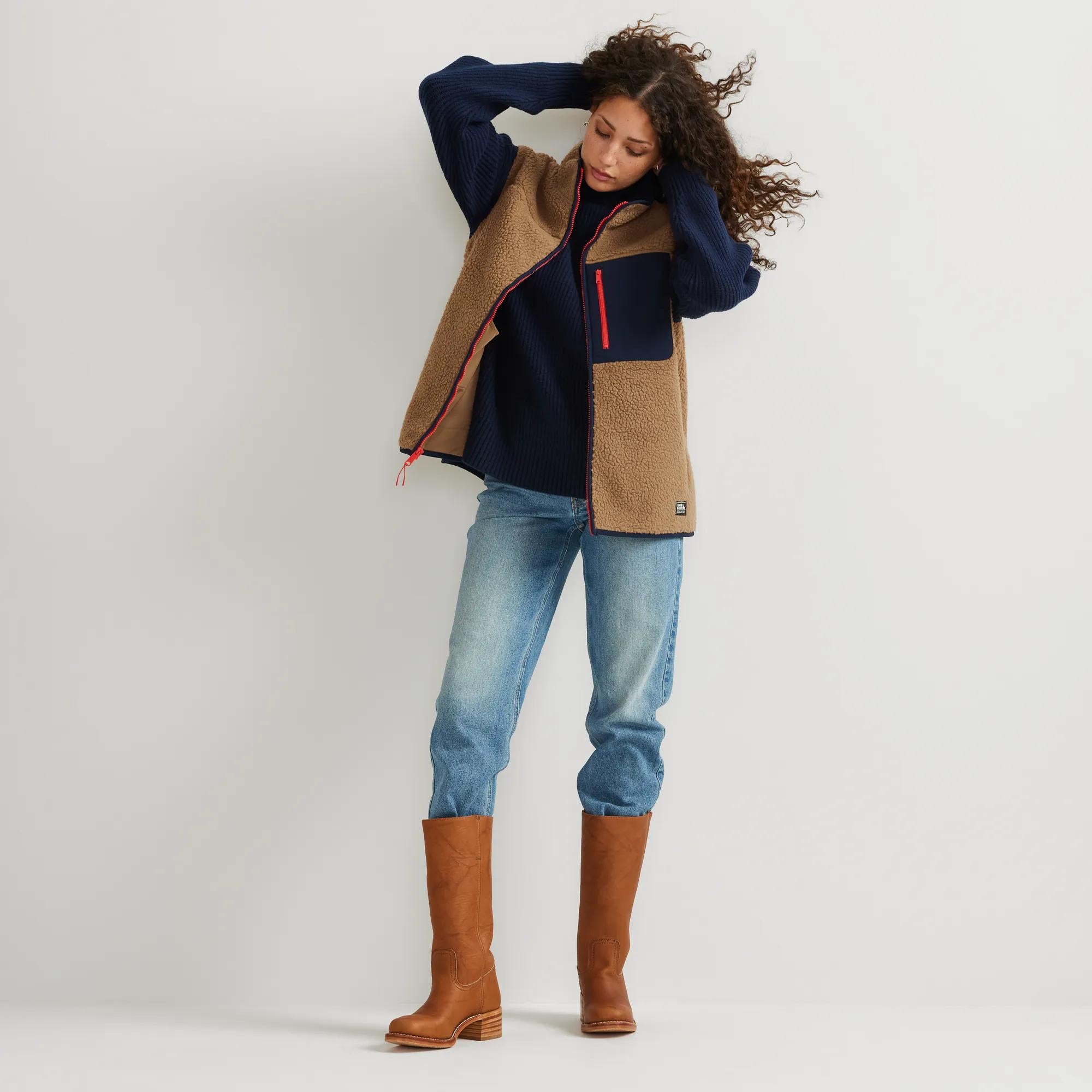 Women's Chilali Faux Shearling Fleece Vest - Image 7