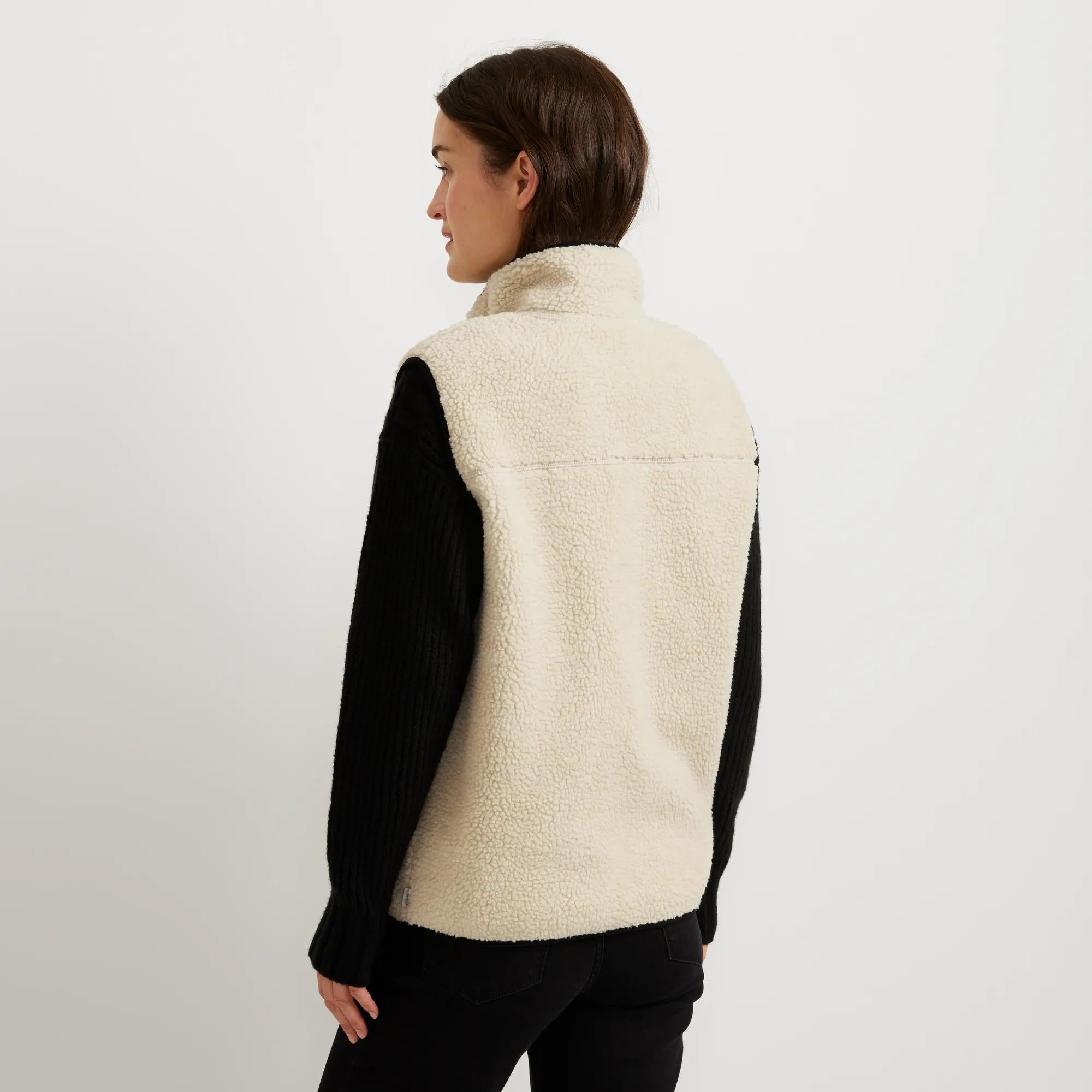 Women's Chilali Faux Shearling Fleece Vest - Image 11